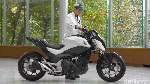 Motor Honda Ini Bisa Mengikuti Anda Seperti Anak Kucing
