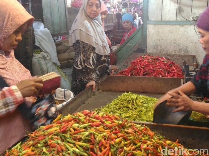 Harga cabai rawit merah di Surabaya tinggi