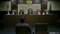 Atas perbuatannya itu, Ahmad Yani divonis 3 tahun penjara dan denda Rp 100 juta.