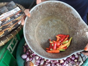 Pengepul: Beli Cabai Rawit Merah dari Petani Rp 75.000/Kg