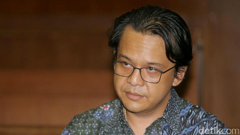 MA Tolak PK Advokat Penyuap Panitera Pengganti PN Jakpus SGD 28 Ribu MA Tolak PK Advokat Penyuap Panitera Pengganti PN Jakpus SGD 28 Ribu