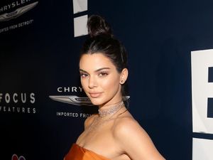 Kendall Jenner Angkat Bicara Soal Kabar Operasi Plastik, Fakta atau Rumor?