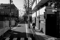 Kemampuan filter hitam putih masih membaca detil dan gradasi cahaya dengan menarik. 