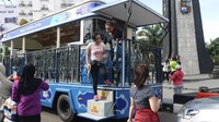 Saat ini memang baru ada satu unit bus yang beroperasi. Selama tahun 2017 akan ditambah empat bus lagi (Farhan/detikTravel)