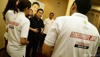 Constantine wuisan juga pernah membawa HIPMI Jaya bekerjasama dengan BEJ dalam rangka membantu pengusaha UMKM untuk bisa melantai di Bursa (IPO) dan membuka akses permodalan dengan pihak perbankan.