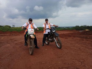 Naik Motor Trail, Menteri PUPR Tinjau Proyek Tol Batang-Semarang