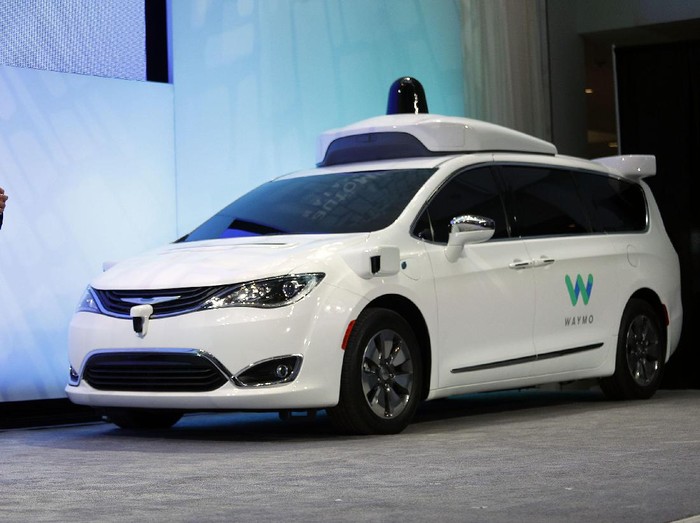 Mobil Otonom Google Makin Jago Nyetir Sendiri