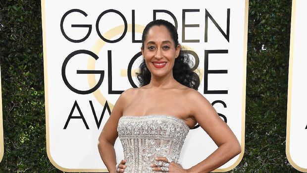 Tracee Ross, Kulit Hitam yang Menang Golden Globes Setelah 35 Tahun