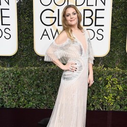 Drew Barrymore Curhat Jadi Korban Body Shaming saat Umur 10 Tahun