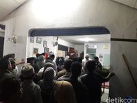Jenazah Mahasiswi yang Diduga Dibunuh Tiba di Rumah Duka Kramat Jati