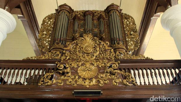 Orgel bersejarah yang masih dapat dioperasikan (Randy/detikTravel)