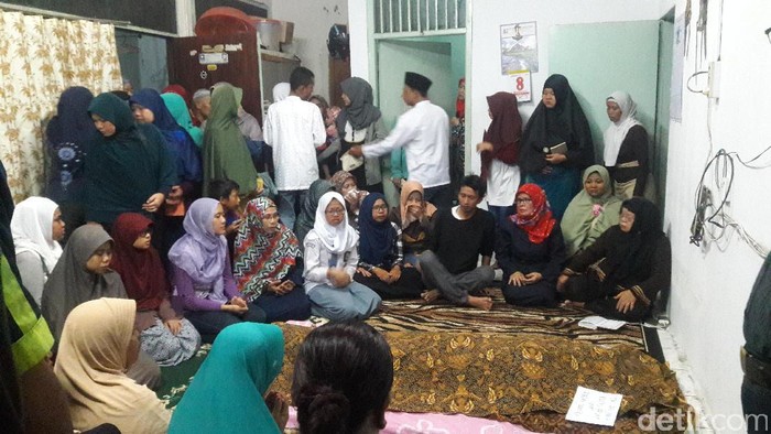 Tri di Mata Temannya: Aktif Berorganisasi dan Supel
