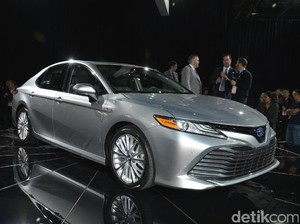 Toyota Camry Generasi 8, Kian Agresif dan Canggih