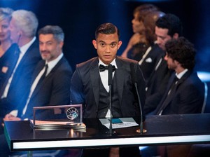 Ada 2 Pemain Asia yang Pernah Menangi Puskas Award, Rizky Ridho Menyusul?