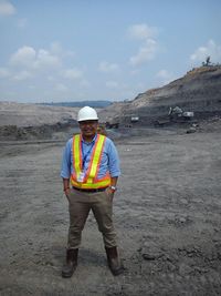  Tiru Sosok Anak Muda Inspiratif Bergaji 9 Digit ini