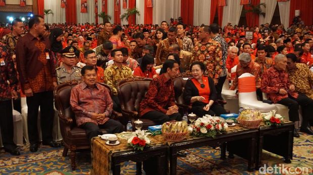 Jokowi-JK di HUT PDIP