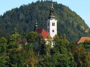 Kisah Lonceng Pengabul Permintaan di Slovenia