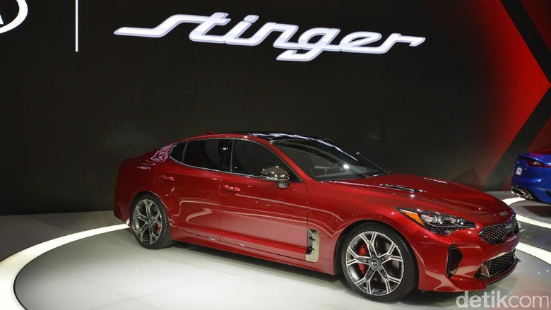 Kia Stinger (Foto: Newspress USA) Kia Stinger (Foto: Newspress USA)