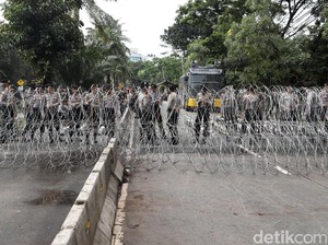 Ada Sidang Ahok, Lalin Depan Kementan Ditutup Mulai Pukul 03.00 WIB