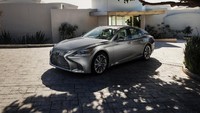 Mesin yang diusung adalah V6 twin-turbo 3,5 liter, yang menghasilkan total tenaga 415 daya kuda, dan torsi 600 Nm. Akselerasi dari 0-96 km/jam hanya butuh 4,5 detik dengan konfigurasi penggerak roda belakang. Mobil ini dilengkapi dengan transmisi otomatis 10 percepatan.