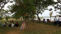 Warga kota Palembang memanfaatkan Jakabaring Sport City sebagai salah satu tempat hang-out di kala senggang.