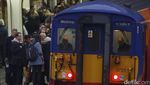 Staf Mogok, Pengguna Kereta Komuter London Telantar