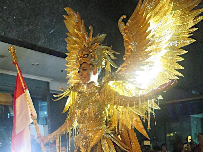 Kostum Megah Burung  Garuda  Akan Dipakai Puteri Indonesia 