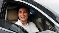 Angga saat ditemui di studio Trans TV, Kapten Tendean, Jakarta Selatan pada Senin (9/1/2017). Hanif Hawari/detikHOT.