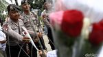 Ramaikan Sidang, Massa Minta Ahok Dipenjara