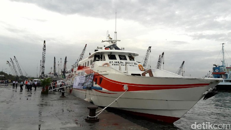 Wisata ke Kepulauan Seribu dari Sunda Kelapa Kini Ada KM Wisata ke Kepulauan Seribu dari Sunda Kelapa Kini Ada KM