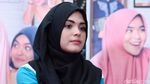 Putus, Vebby Palwinta dan Rizky Febian Jauh-jauhan