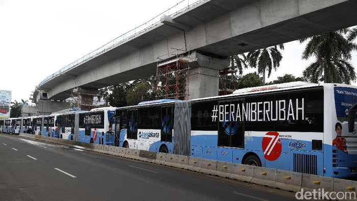 Ada Aksi 112 di Istiqlal, TransJ Alihkan Sejumlah Rute