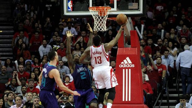 Curry, Durant Bawa Warriors Redam Heat