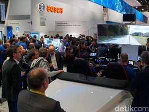 Geber Mobil Otonom, Bosch Ingin Salip Google & Apple?