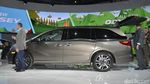 MPV dengan Transmisi 10 Speed