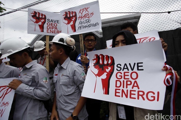 Pegawai Geo Dipa Energi Demo Di Pn Jaksel