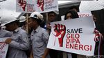 Pegawai Geo Dipa Energi Demo di PN Jaksel