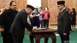 MPR Lantik Sembilan Anggota Pergantian Antar Waktu