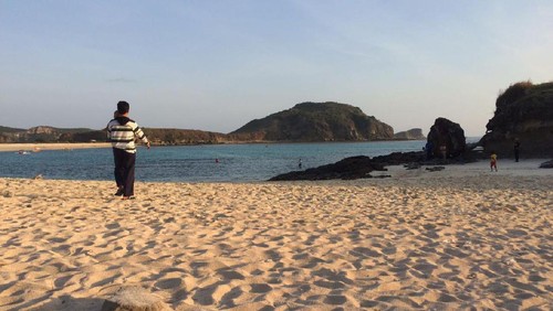 Sunset di Tanjung Aan.