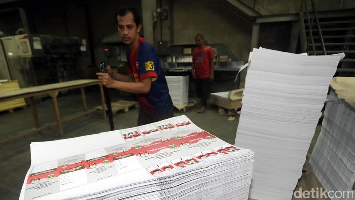 6.105 Surat Suara di Jakarta Barat Rusak