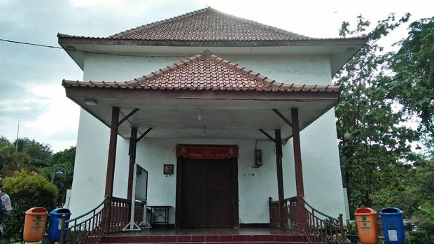 Penampakan Gereja Tugu di Kampung Tugu, Jakarta Utara