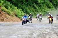 Gubernur Bengkulu Ridwan Mukti dan jajaran saat 'blusukan' ke kabupaten dan kota