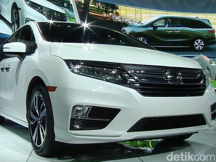 Honda Odyssey, Minivan Pertama dengan Transmisi 10 Speed
