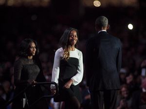 Obama Mengaku Menangis Saat Antar Malia ke Kampus Harvard
