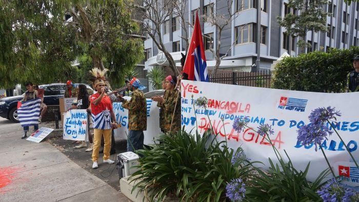 Unjuk Rasa di KJRI Melbourne, Satu Orang Ditahan