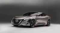 Untuk menghasilkan warna mobil yang memiliki efek berlapis ini bukan perkara mudah bagi Nissan.