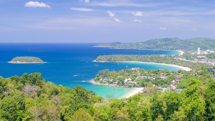 Pantai di Phuket