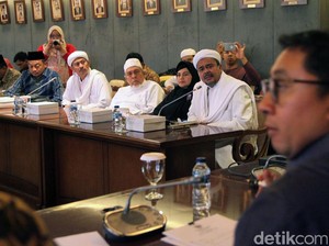 Soal Aduan Habib Rizieq, Pimpinan DPR Akan Sampaikan ke Komisi III