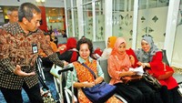 Tentunya dengan ada Bandara yang baru ini bisa mendongkrak sektor pariwisata dan perdagangan di Bangka Belitung.