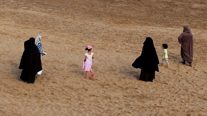 Maroko Melarang Penjualan, Produksi dan Impor Burka